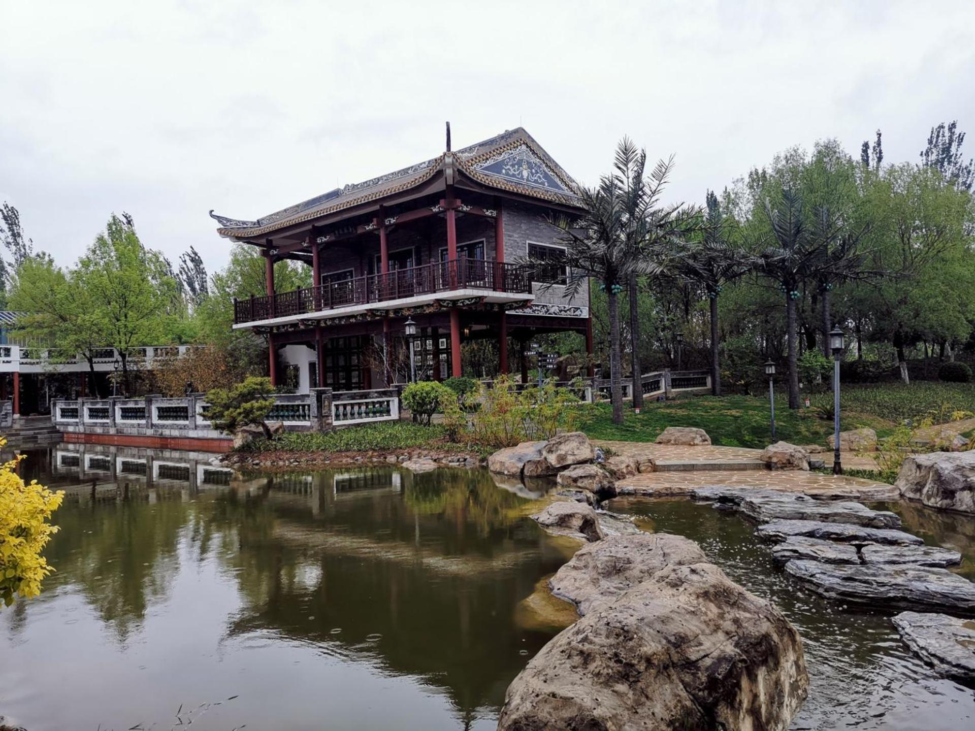 Beijing Tangfu Sanlitun Boutique Hotel---Breakfast, Restaurant And Bar, Close To Tian'Anmen Square Forbidden City Temple Of Heaven, Laundry, Gym, Robot, Ticket Service, Located In City Center Metro Line 2, One Station To Airport Express Exterior photo
