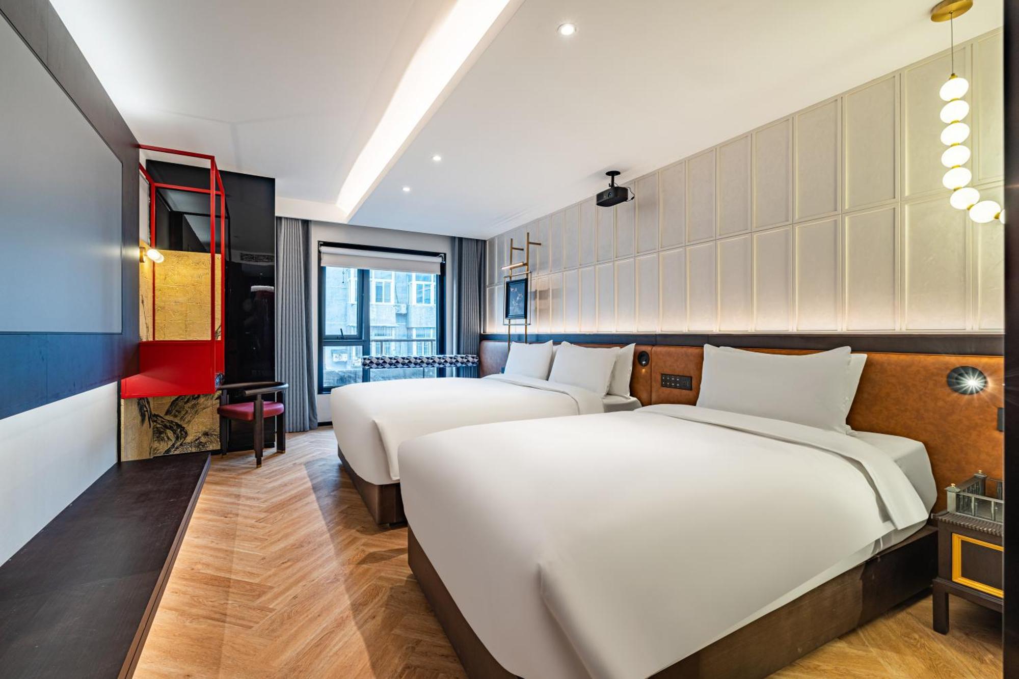 Beijing Tangfu Sanlitun Boutique Hotel---Breakfast, Restaurant And Bar, Close To Tian'Anmen Square Forbidden City Temple Of Heaven, Laundry, Gym, Robot, Ticket Service, Located In City Center Metro Line 2, One Station To Airport Express Exterior photo